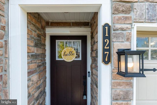 127 KYLE SQ, Media, PA 19063