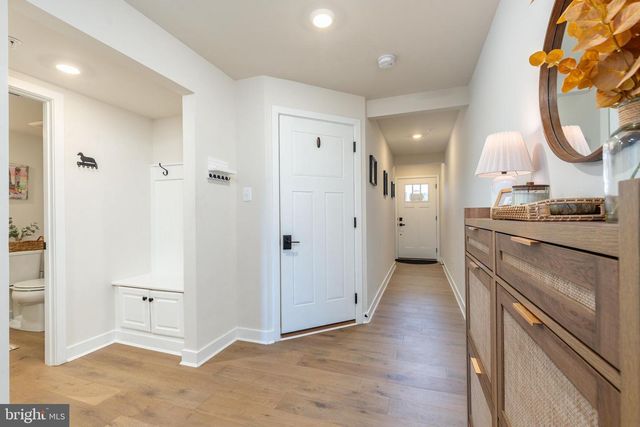 127 KYLE SQ, Media, PA 19063