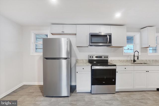 1835 CONEWAGO CREEK RD, Manchester, PA 17345