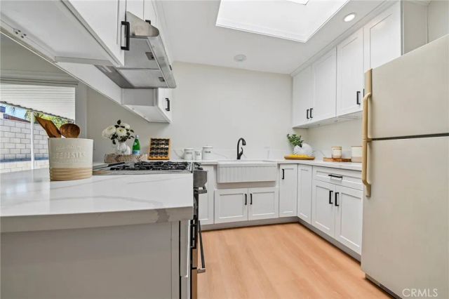 25141 Madeira, Laguna Hills, CA 92653