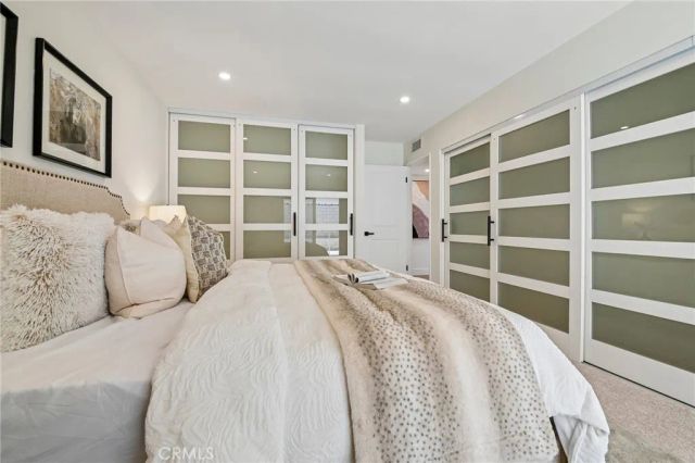 25141 Madeira, Laguna Hills, CA 92653
