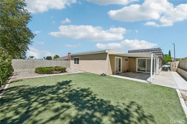 25141 Madeira, Laguna Hills, CA 92653