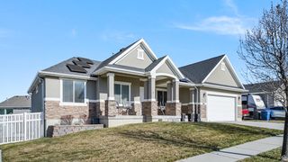 366 W SKY HAWK WAY, Elk Ridge, UT 84651