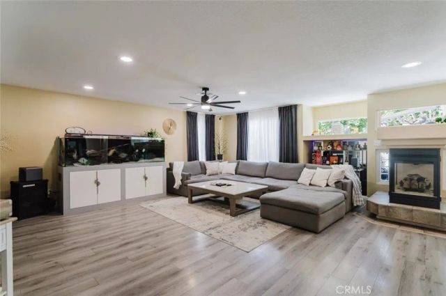 5617 E Avenue R12, Palmdale, CA 93552