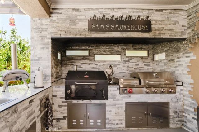 5617 E Avenue R12, Palmdale, CA 93552