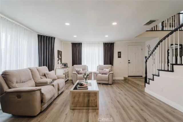 5617 E Avenue R12, Palmdale, CA 93552