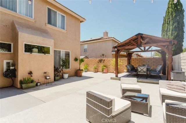 5617 E Avenue R12, Palmdale, CA 93552