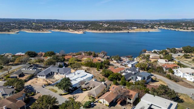 107 Firebird CV, Lakeway, TX 78734