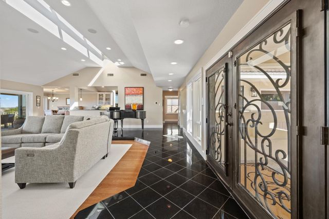 107 Firebird CV, Lakeway, TX 78734