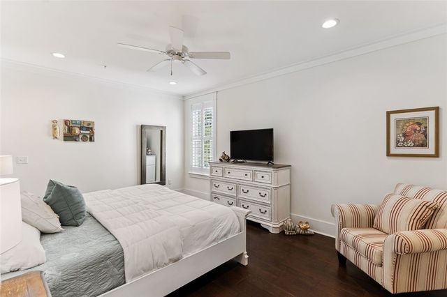 105 Gascoigne Ave 103, St Simons Island, GA 31522