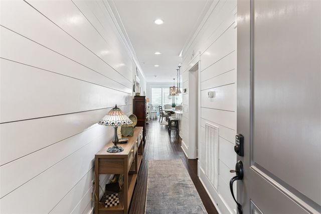 105 Gascoigne Ave 103, St Simons Island, GA 31522