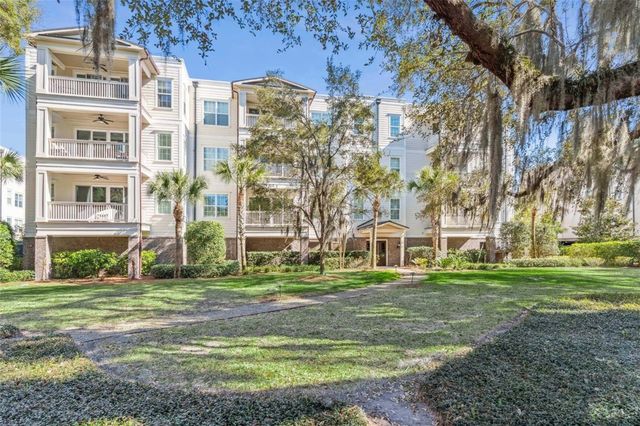 105 Gascoigne Ave 103, St Simons Island, GA 31522