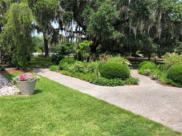 105 Gascoigne Ave 103, St Simons Island, GA 31522