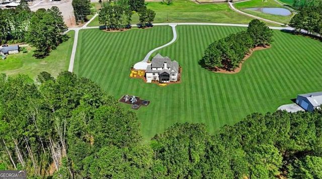 829 Christopher Road, Sharpsburg, GA 30277