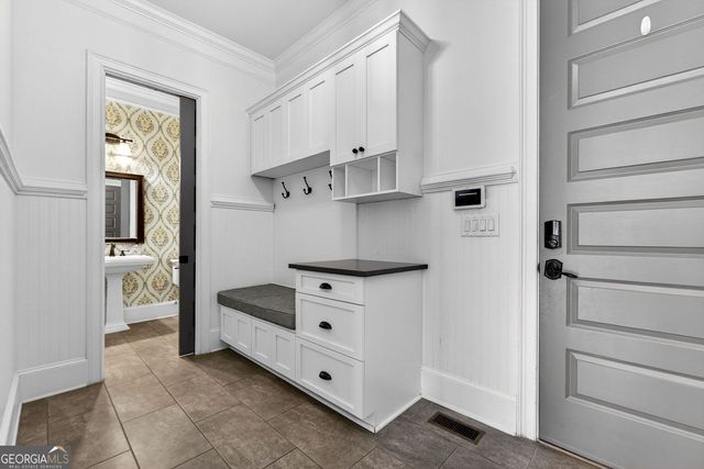 829 Christopher Road, Sharpsburg, GA 30277