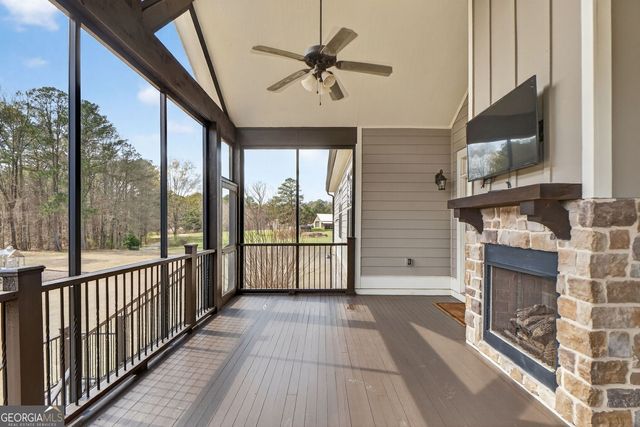 829 Christopher Road, Sharpsburg, GA 30277