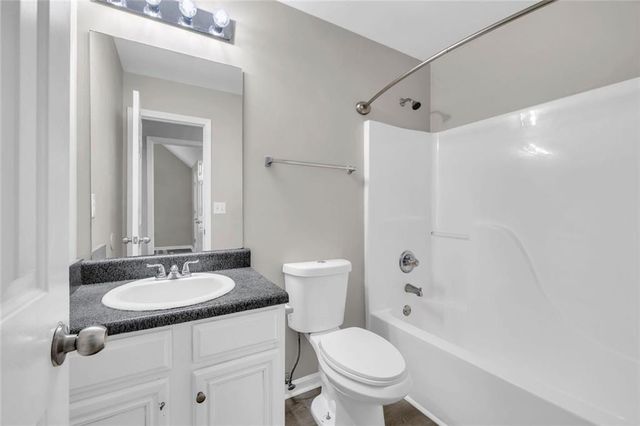 109 Kentucky Way, Mcdonough, GA 30252