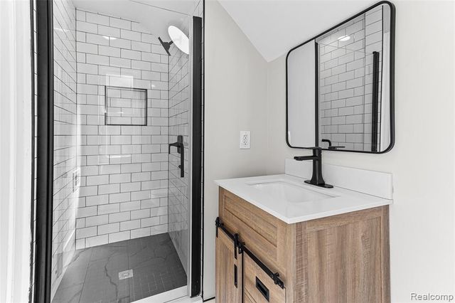 17554 Wisconsin Street, Detroit, MI 48221