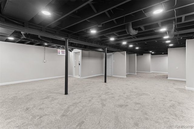 17554 Wisconsin Street, Detroit, MI 48221