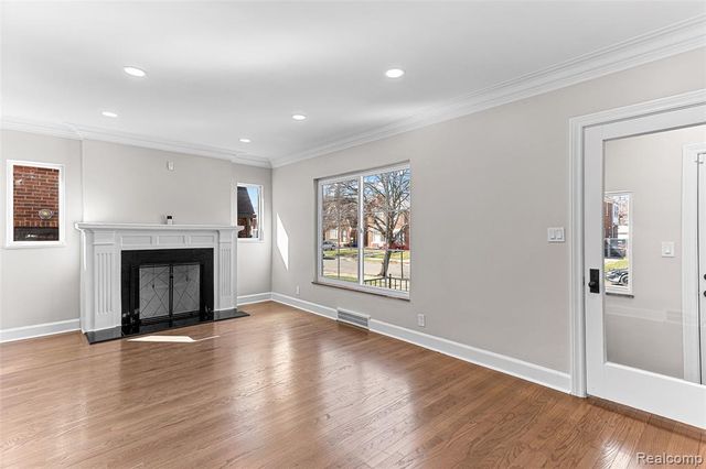 17554 Wisconsin Street, Detroit, MI 48221