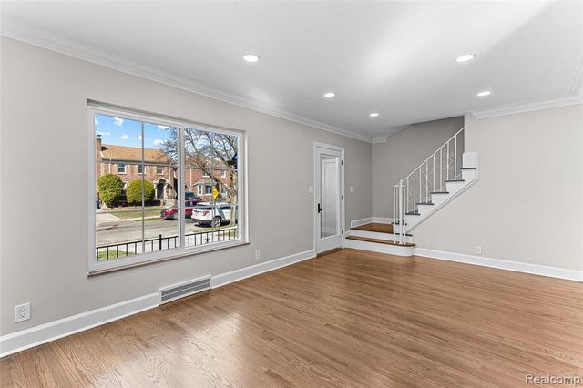 17554 Wisconsin Street, Detroit, MI 48221