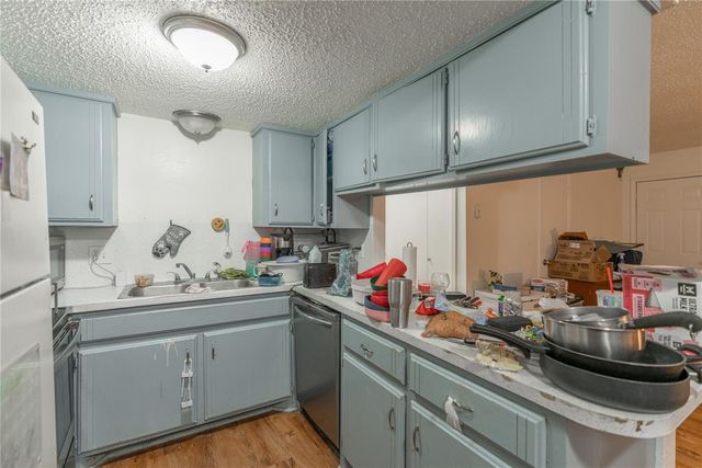 1004 Acacia Circle, Noble, OK 73068