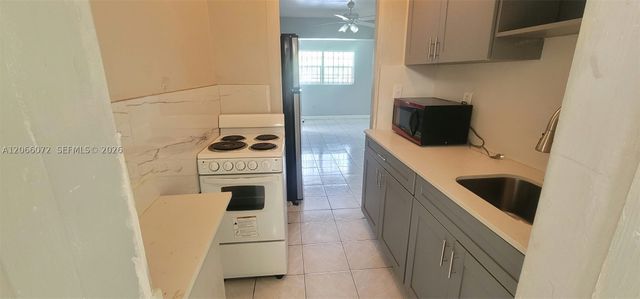 19701 NW 12th Ave 1, Miami Gardens, FL 33169