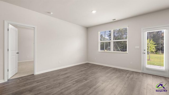 1119 Adirondac Way, Bonaire, GA 31005