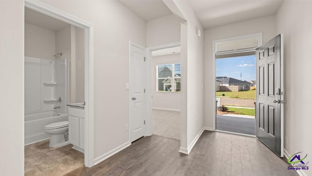 1119 Adirondac Way, Bonaire, GA 31005