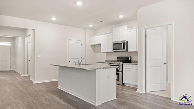 1119 Adirondac Way, Bonaire, GA 31005