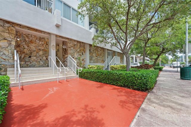 1345 Lincoln Rd 1105, Miami Beach, FL 33139