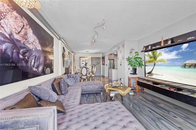 1345 Lincoln Rd 1105, Miami Beach, FL 33139