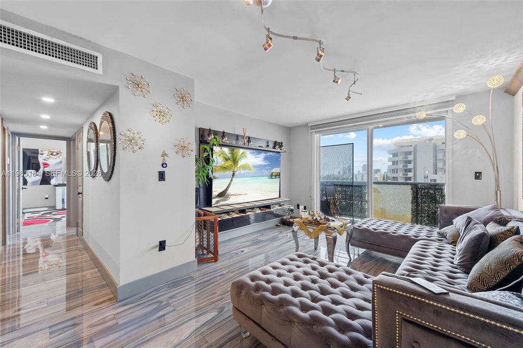 1345 Lincoln Rd 1105, Miami Beach, FL 33139