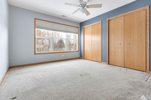 260 S Westminister Court, Round Lake, IL 60073