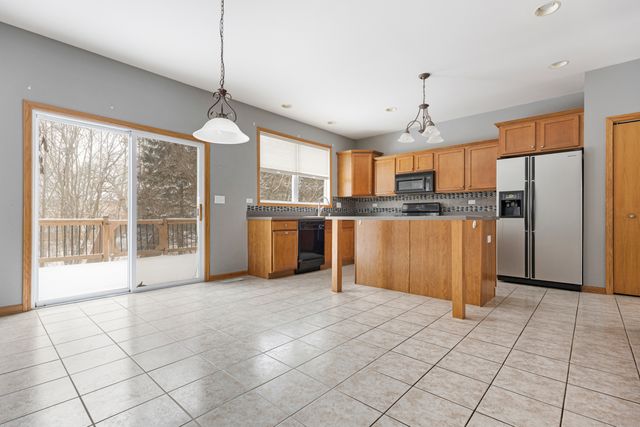 260 S Westminister Court, Round Lake, IL 60073