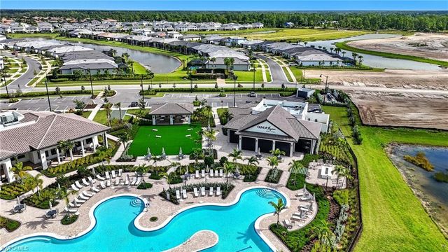 1880 Sierra CT, Naples, FL 34120