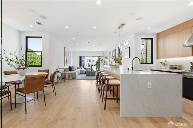 554 18th Avenue, San Francisco, CA 94121