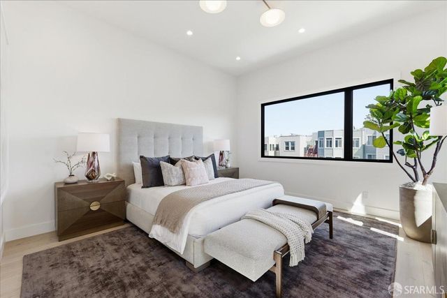 554 18th Avenue, San Francisco, CA 94121