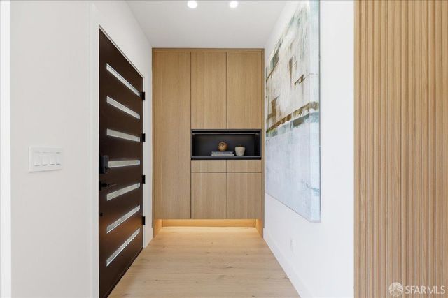 554 18th Avenue, San Francisco, CA 94121