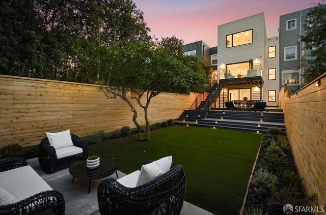 554 18th Avenue, San Francisco, CA 94121