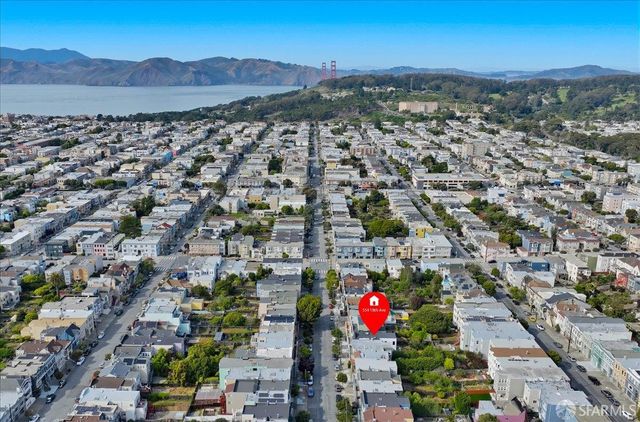 554 18th Avenue, San Francisco, CA 94121