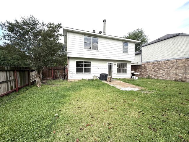 9023 Kalewood Drive, Houston, TX 77099