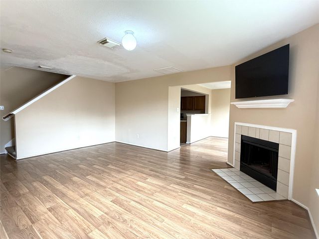 9023 Kalewood Drive, Houston, TX 77099