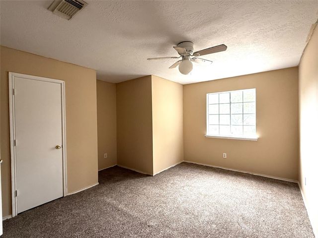 9023 Kalewood Drive, Houston, TX 77099