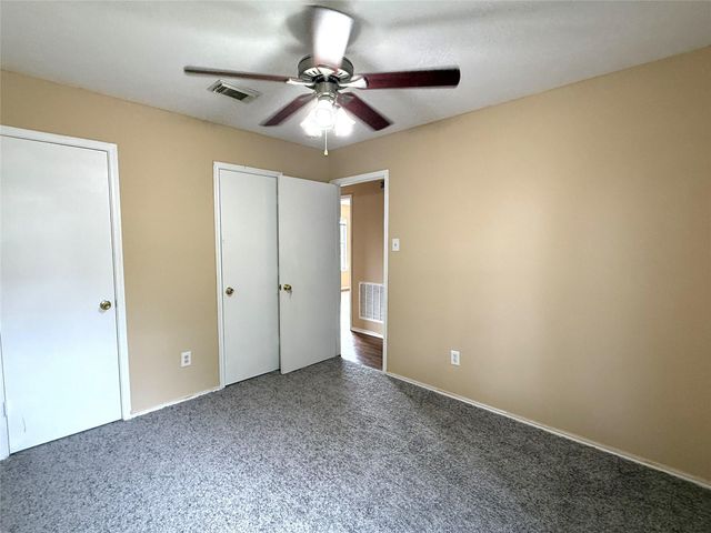 9023 Kalewood Drive, Houston, TX 77099