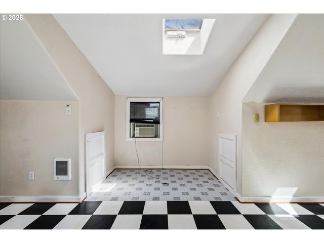 663 VAN BUREN St, Eugene, OR 97402