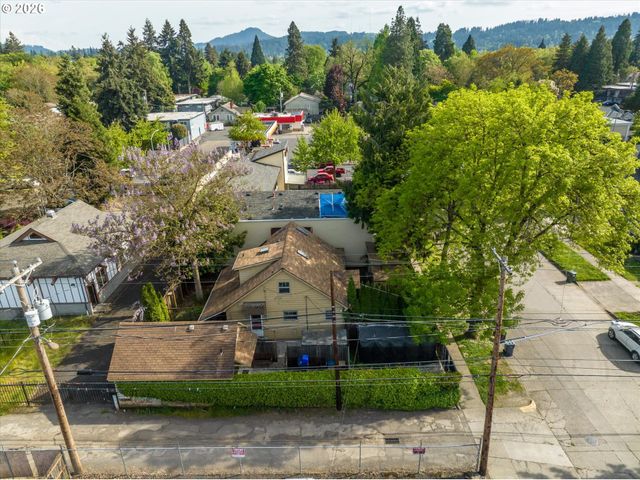 663 VAN BUREN St, Eugene, OR 97402