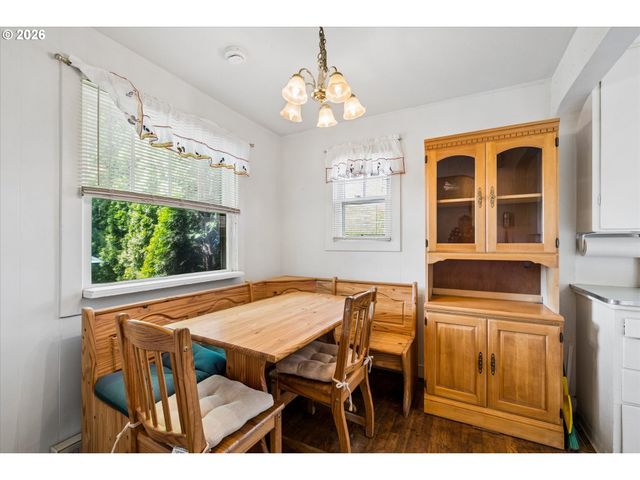 663 VAN BUREN St, Eugene, OR 97402