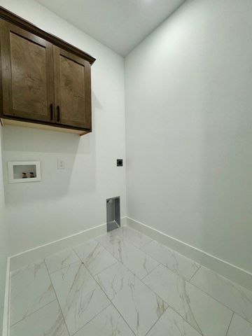 12 Beneraird Lane, Bella Vista, AR 72715