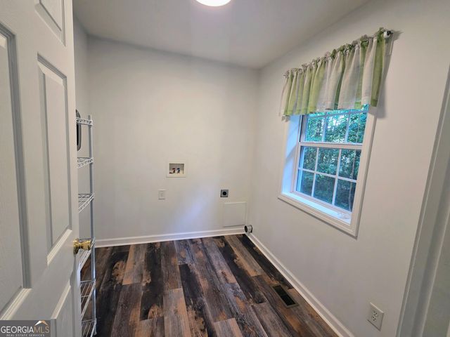 3060 Glen Wallace Drive, Cumming, GA 30040
